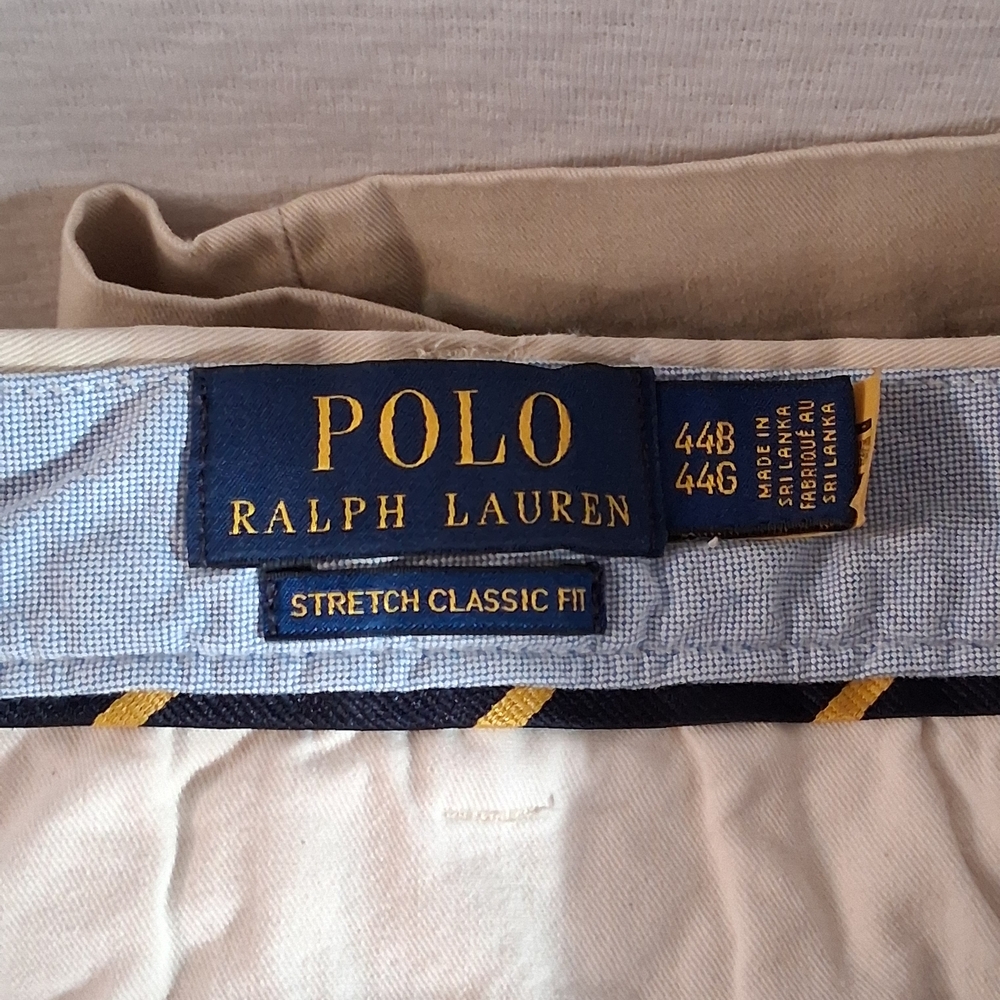 Polo Ralph Lauren Men's Beige Embroidered Shorts - Picture 4 of 6